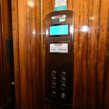 Casa Nobile, Centro E Wifi Lägenhet